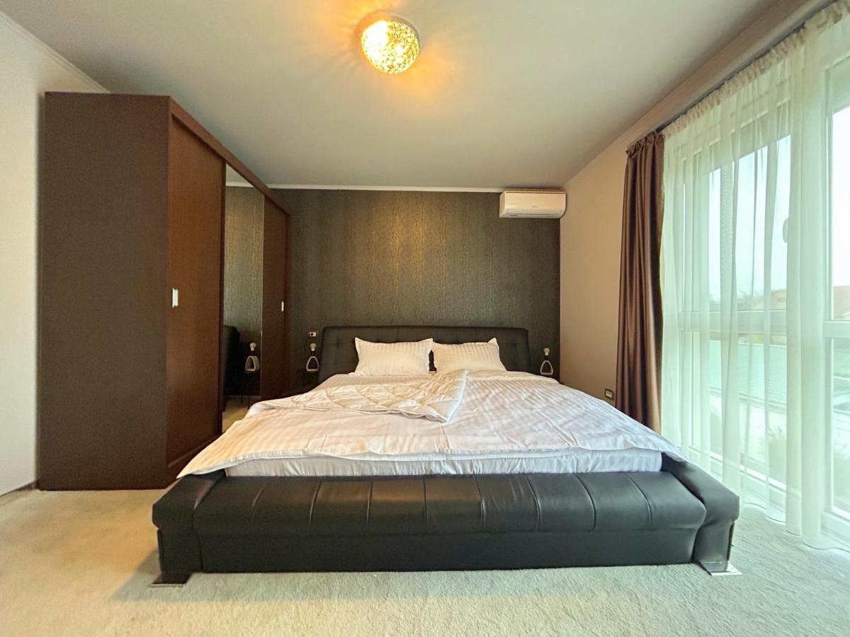 Thea Apartment ティミショアラ エクステリア 写真